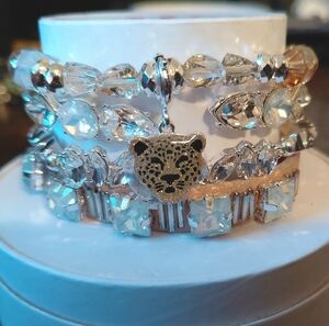 "Shes Strong & Resilient" Bomb Party Stack RARE! Gorgeous